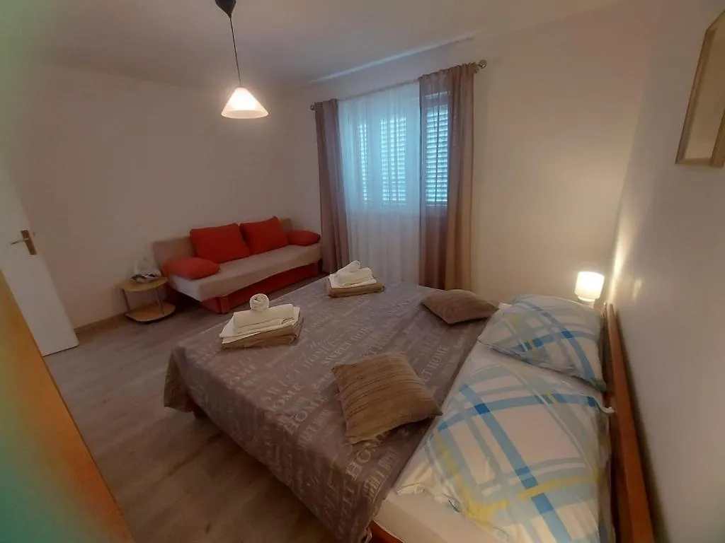 Apartments With A Parking Space Pakostane, Biograd - 22375